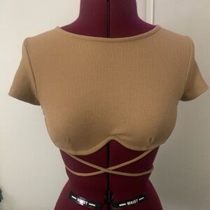 EUC Princess Polly Becca tan cropped top with crisscrossed tie, Size 2